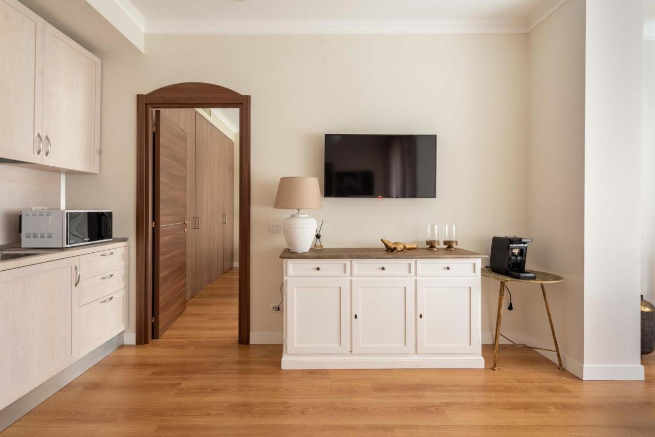 Suityrhome Campo De' Fiori Рим Екстер'єр фото